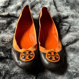 Brown orange Tory Burch ballet flats caroline shoes loafers moccasins